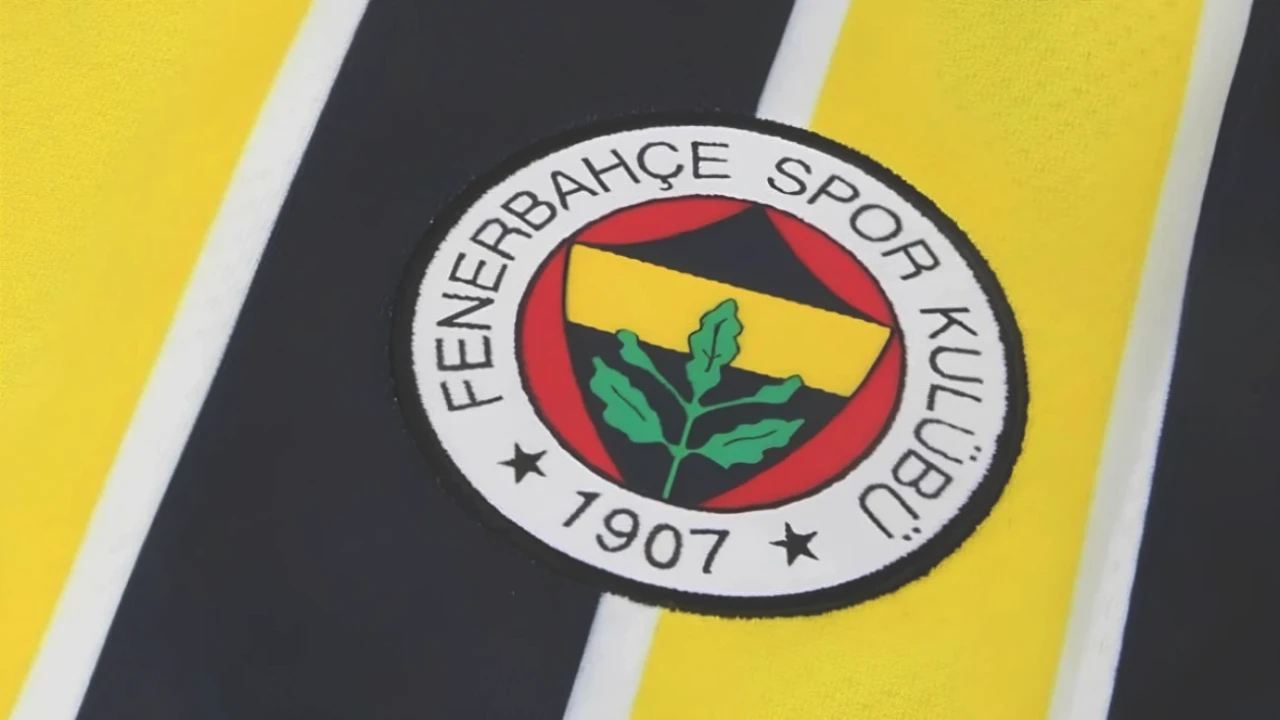Fransız Devinden Fenerbahçe’nin Yıldızına Resmi Teklif! Mourinho Kadroda Düşünmüyordu