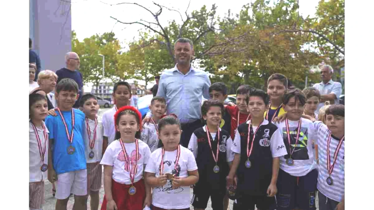 Başkan Sarıkurt, Yaz Spor Okulları Kapanış Töreninde Sporseverlerle Buluştu!