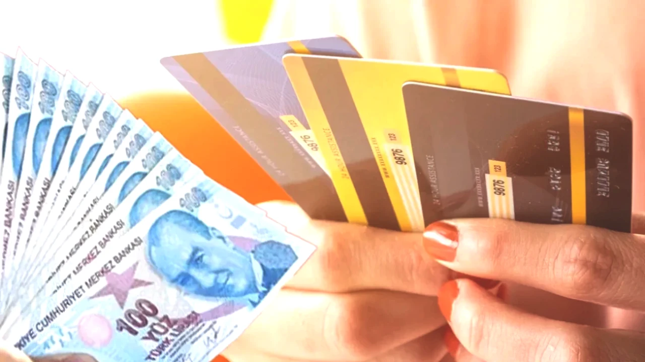 Kredi Kartı Limitlerine Dikkat! BDDK'dan Bankalara Rekor Ceza Geliyor!