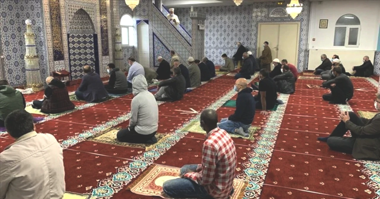 Diyanet İşleri Cuma Hutbesinde Bu Hafta Hangi Konuyu İşleyecek?