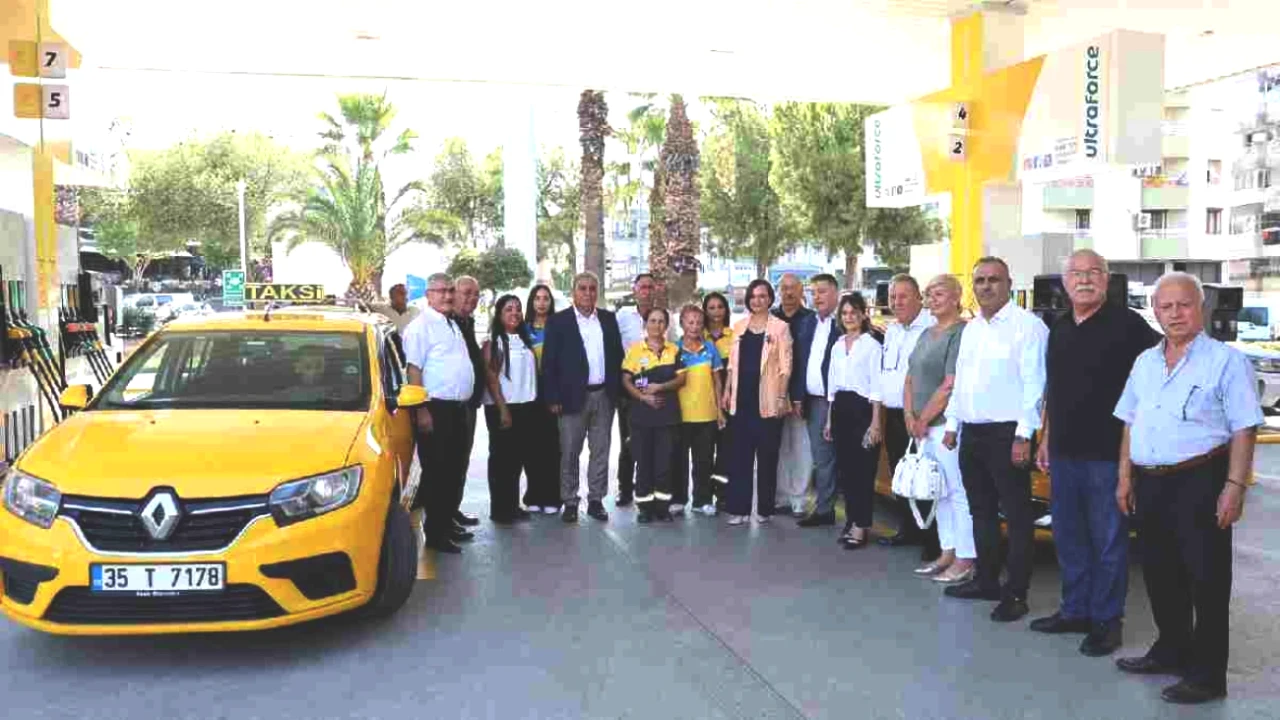 Karabağlar Belediyesi ve İzmir Şoförler Odası'ndan Örnek İş Birliği: Kentteki Taşımacılıkta Devrim!