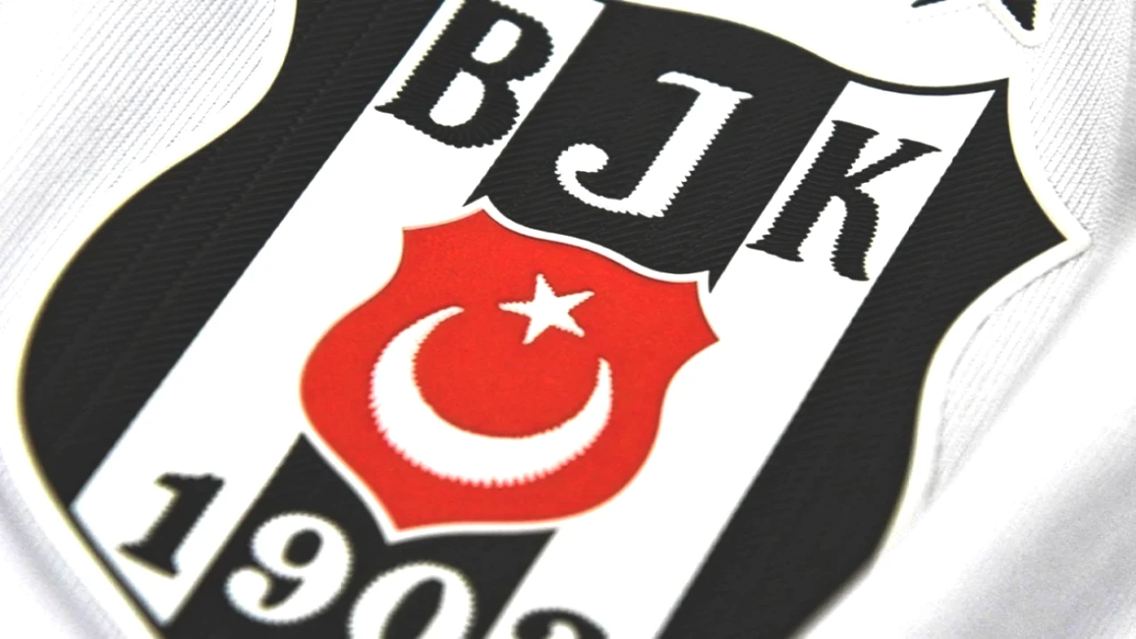 Beşiktaş'tan Şok Ayrılık! KAP'tan Sözleşme Feshi Açıklaması Geldi