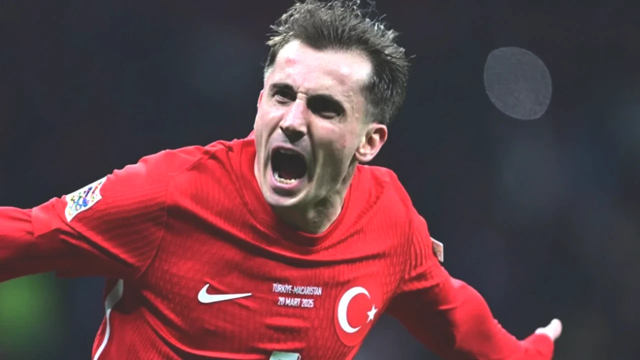 Kerem Aktürkoğlu İstanbul'a Geliyor! Beklenen Geliş Saati Açıklandı