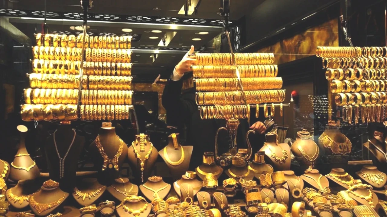 Altın Fiyatlarında Şok Tahmin! Uzman 6.000 TL Seviyesini İşaret Etti!