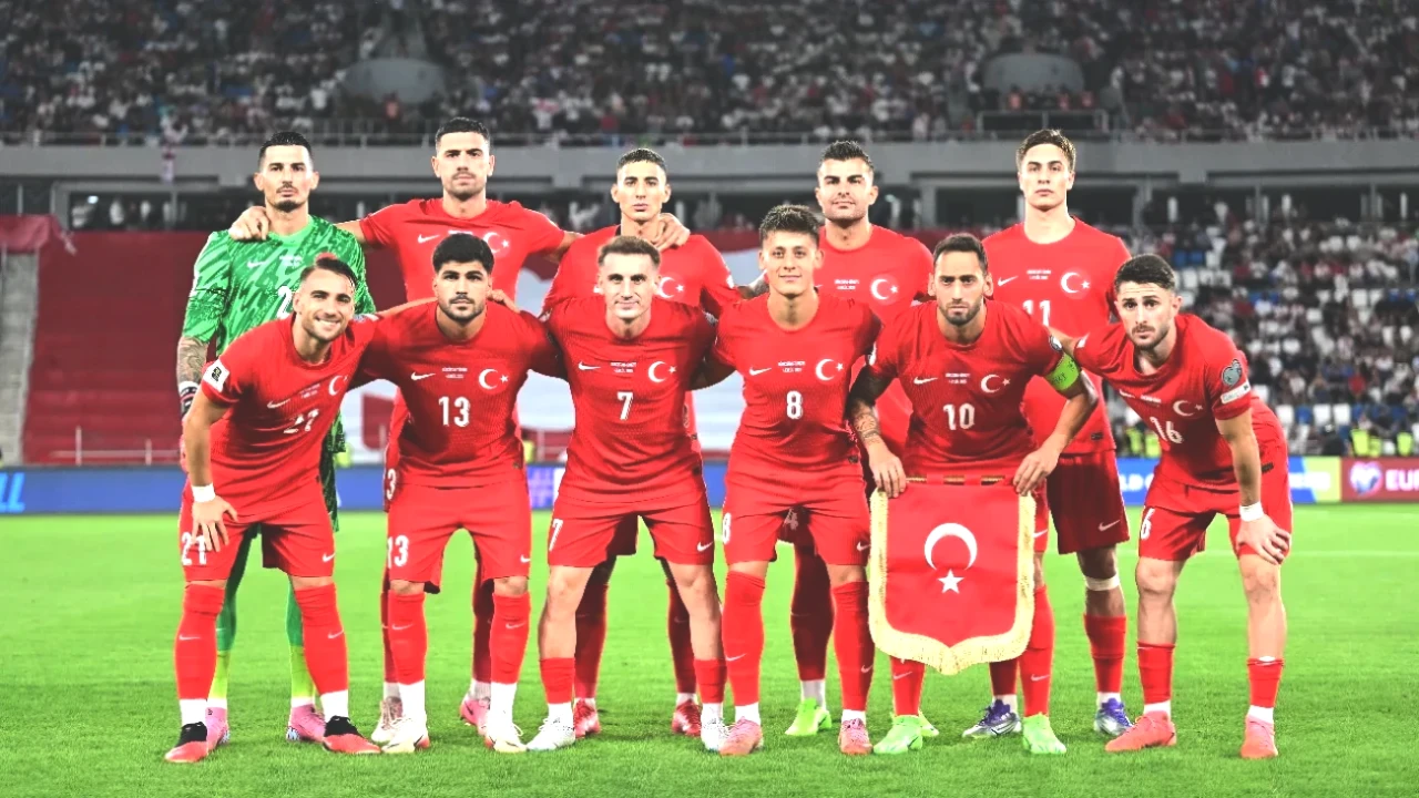 Türkiye - İspanya Maç Kadrosu Açıklandı! İşte Muhtemel İlk 11'ler ve Analiz!