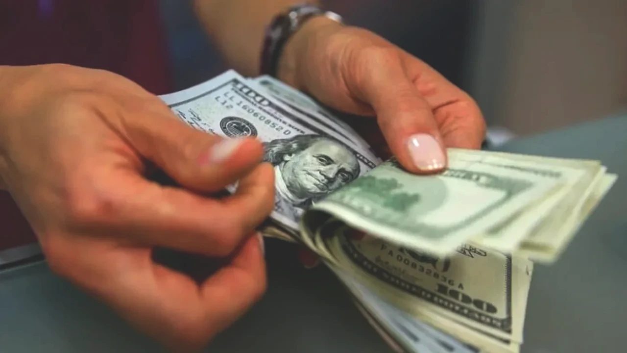 Döviz Kurlarında Son Durum! 8 Eylül 2025 Dolar, Euro ve Sterlin Fiyatları Açıklandı!