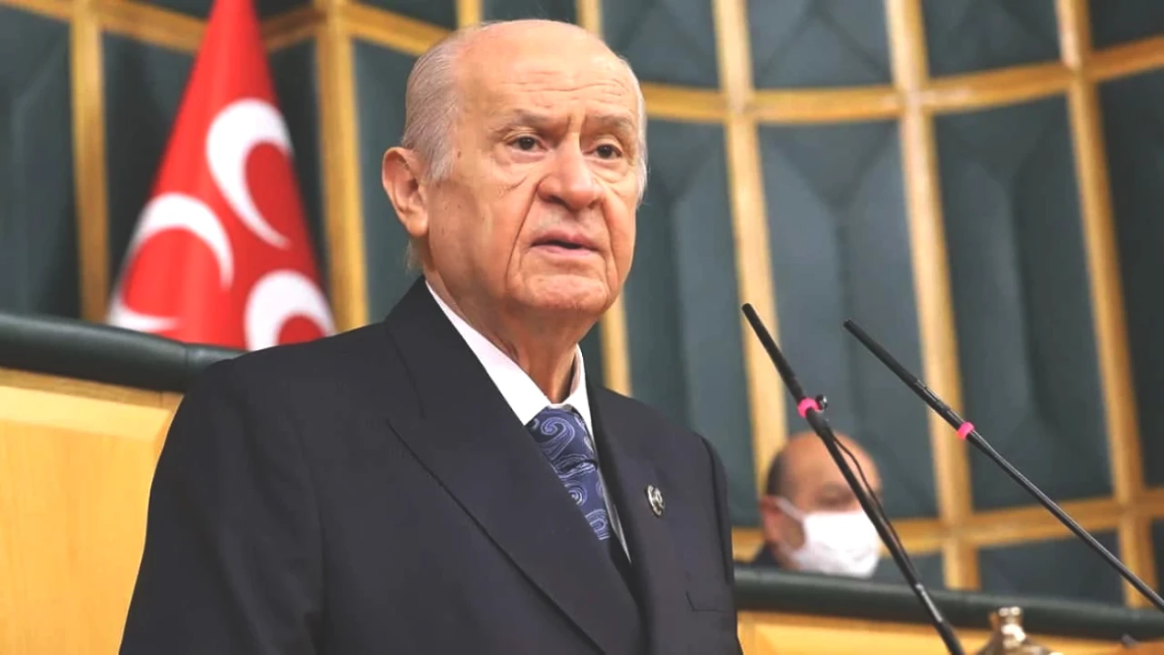 Bahçeli'den Açıklama: İzmir'deki Karakol Saldırısı ve Türkiye'ye Yönelik Alçak Oyunlar