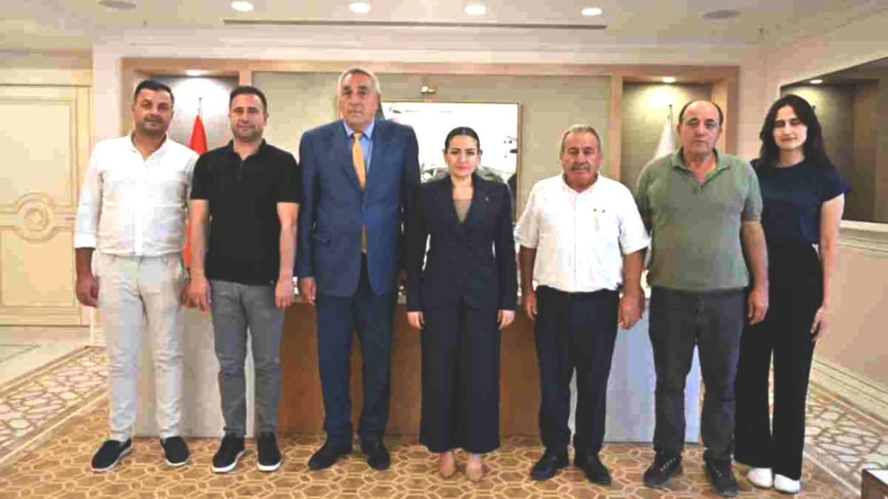 Özdemir, Merkezefendi ve Tuzlukçu Belediye Başkanlarıyla Önemli Görüşme Gerçekleştirdi!