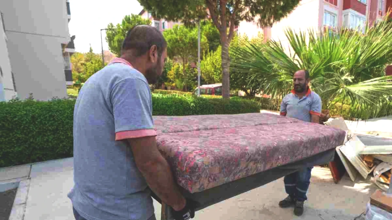 Gaziemir Belediyesi'nden Mobilya Atıklarına Yenilikçi Çözüm!